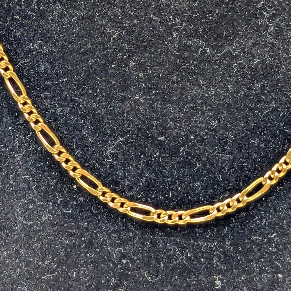 Vintage Costume Jewelry Sarah Coventry Gold Tone Figaro Chain Lobster Closure 18